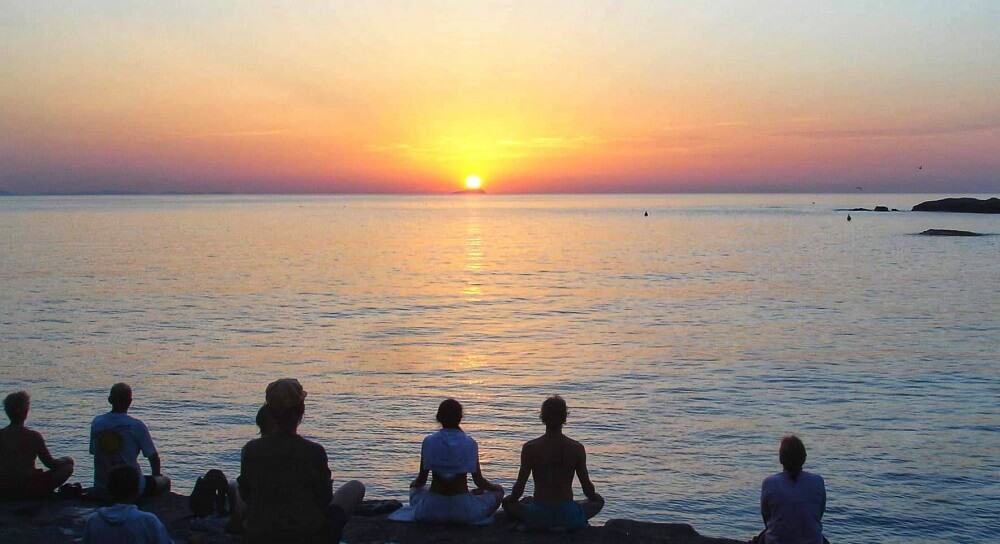 Yoga at sunrise on Ventotene
