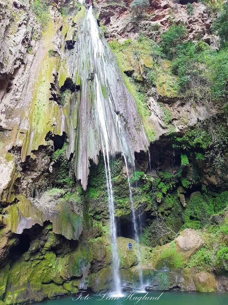 Akchour waterfall
