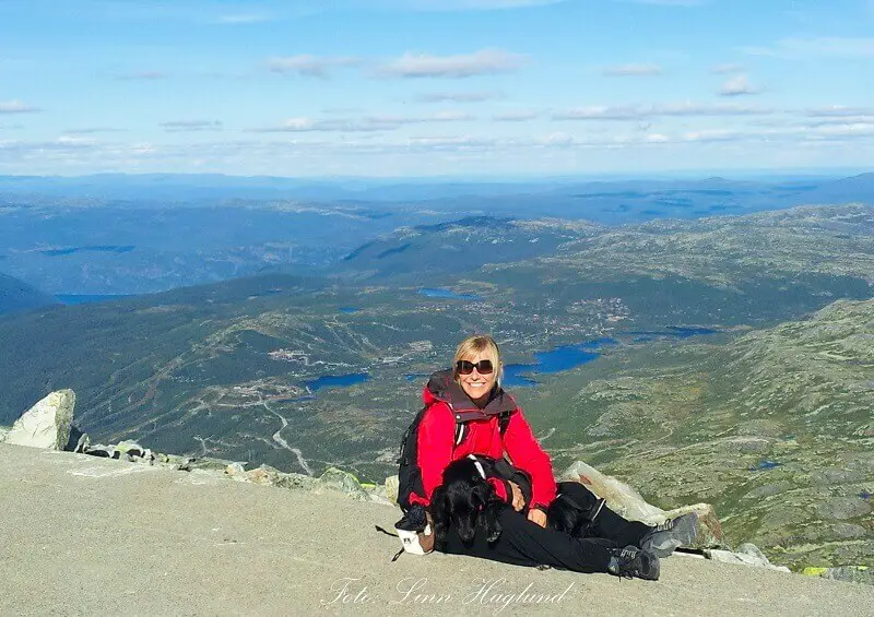 Norway hiking routes - Gaustatoppen top view