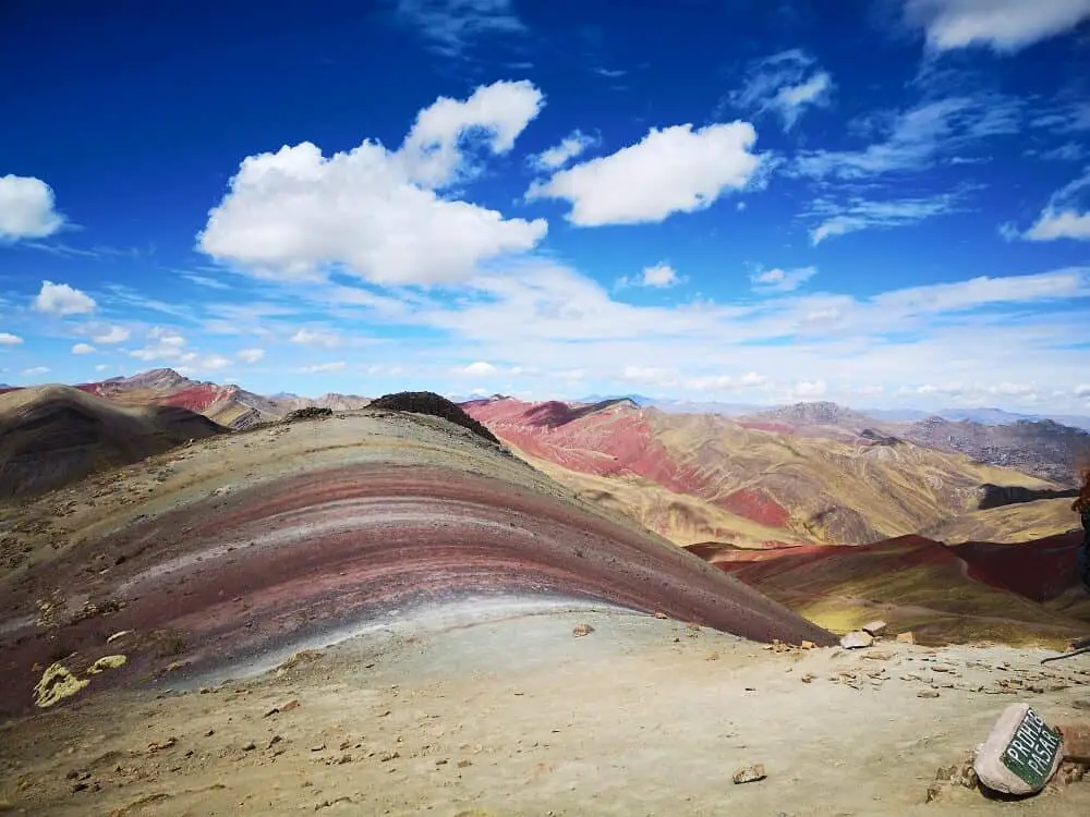 The Alternative rainbow Mountain Tour