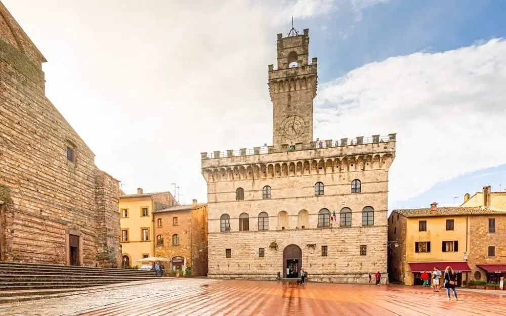 Montepulciano is one of the best towns in Tuscany