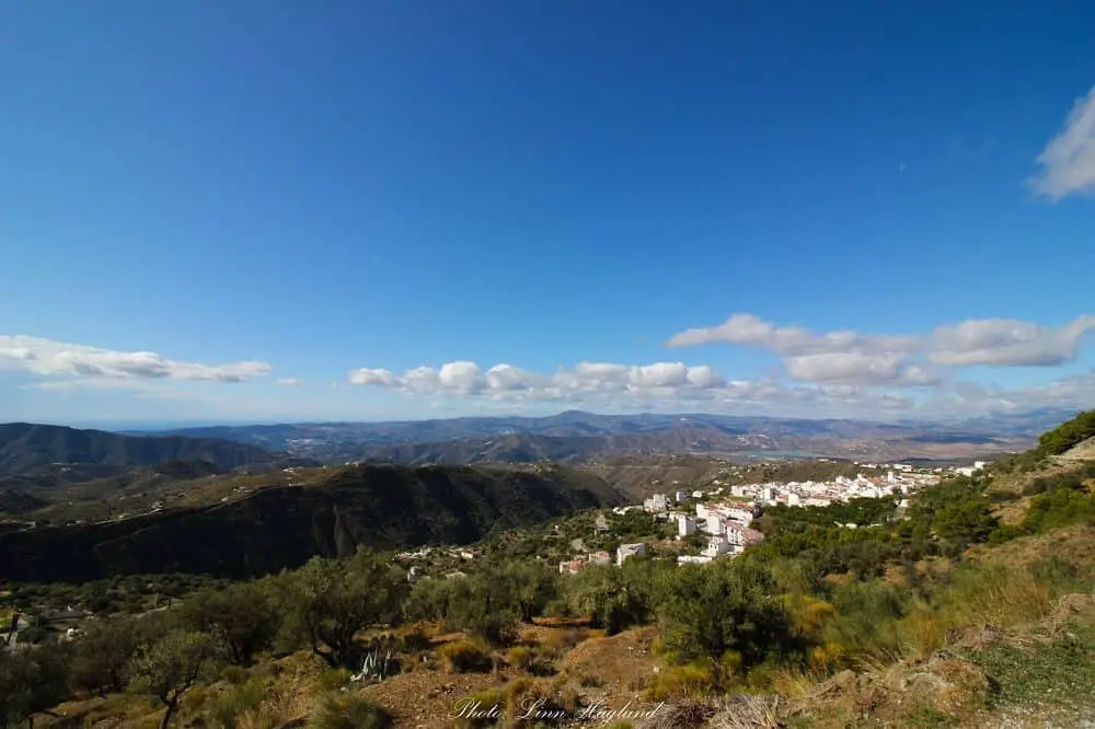 Views of Canillas de Aceituno from El Saltillo trail