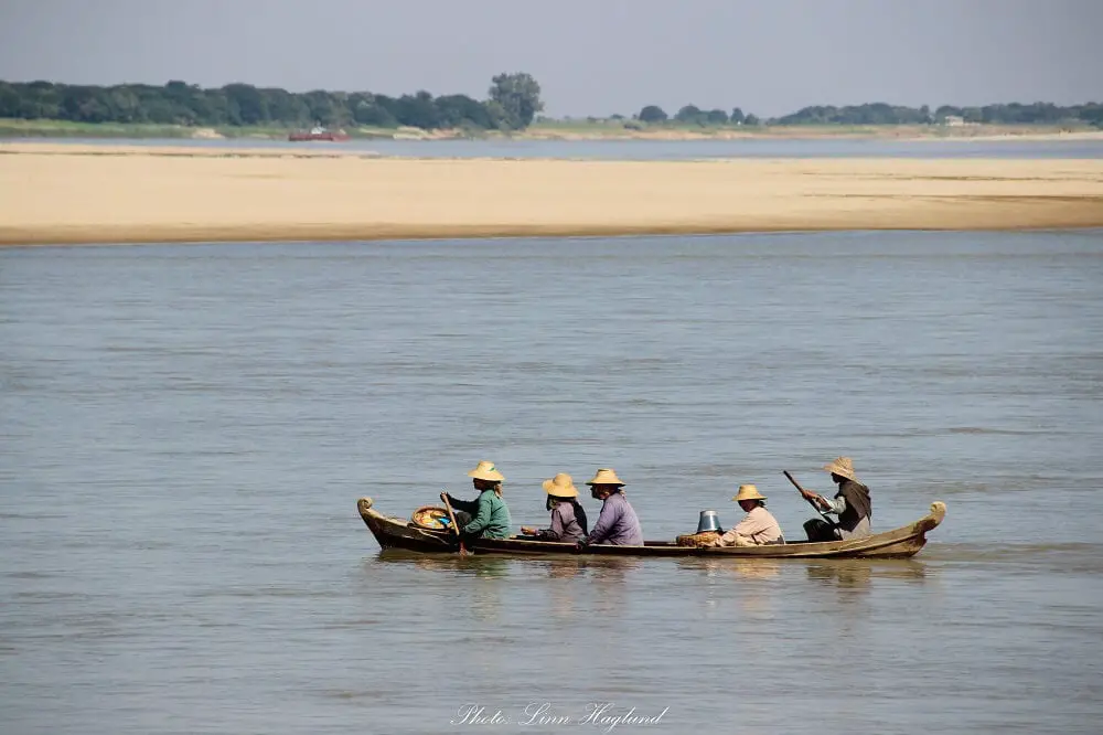 Bagan to Mandalay boat trip