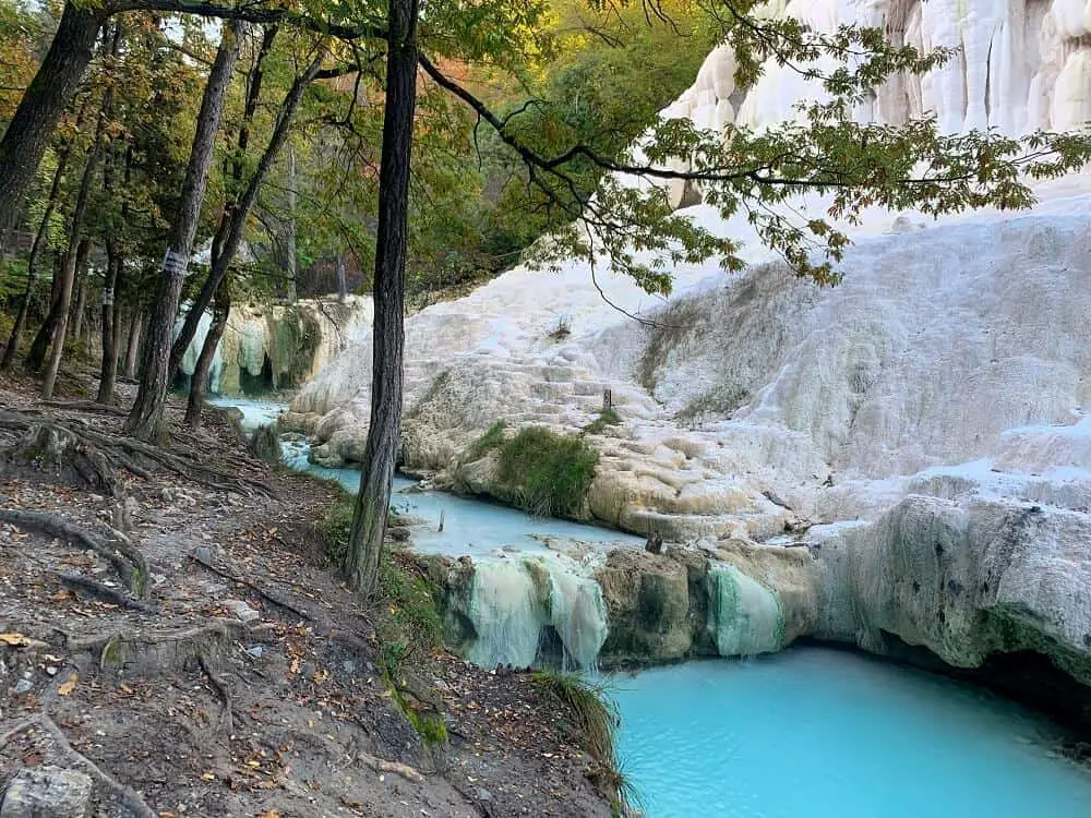 v off the beaten path Italy