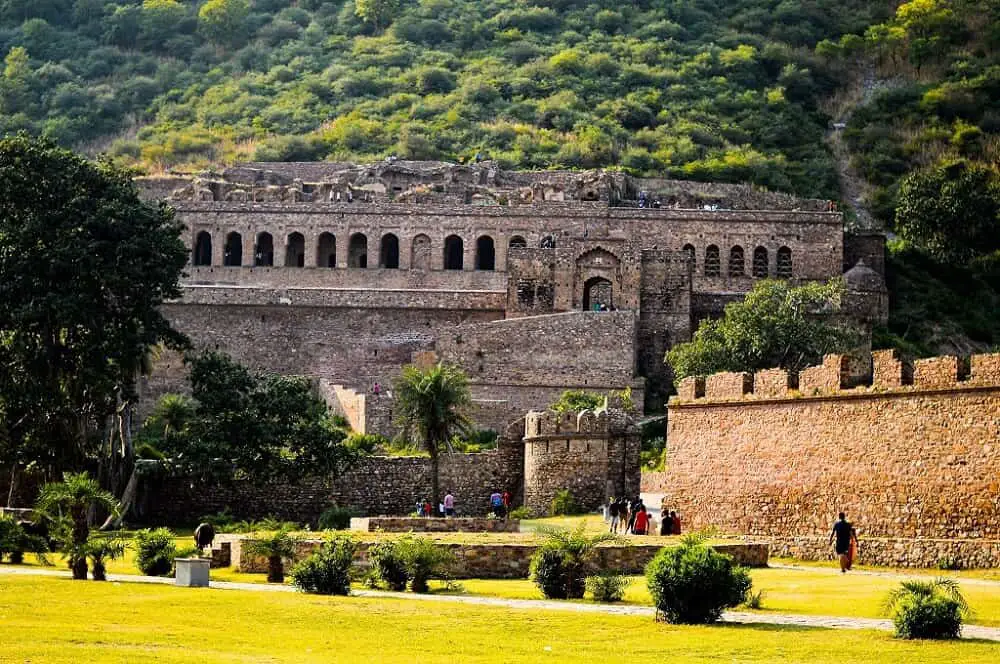 Bhangarh Fort  is one of the most beautiful places in Rajasthan