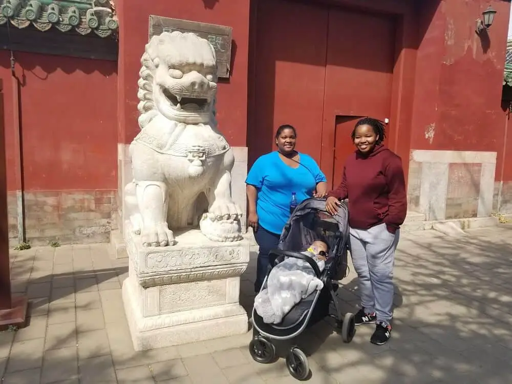 Friendship Park in Beijing - It's A Family Thing