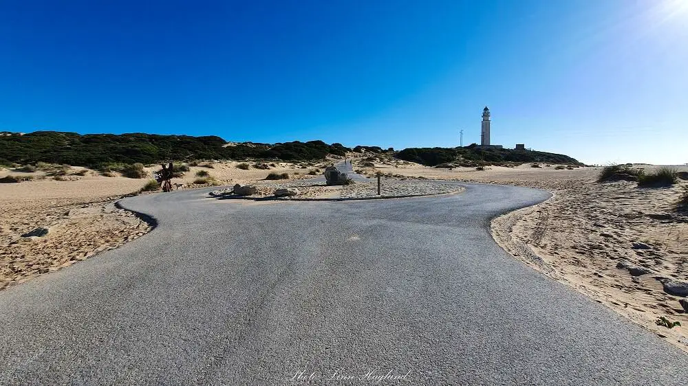 The walk up to Trafalgar Lighthouse