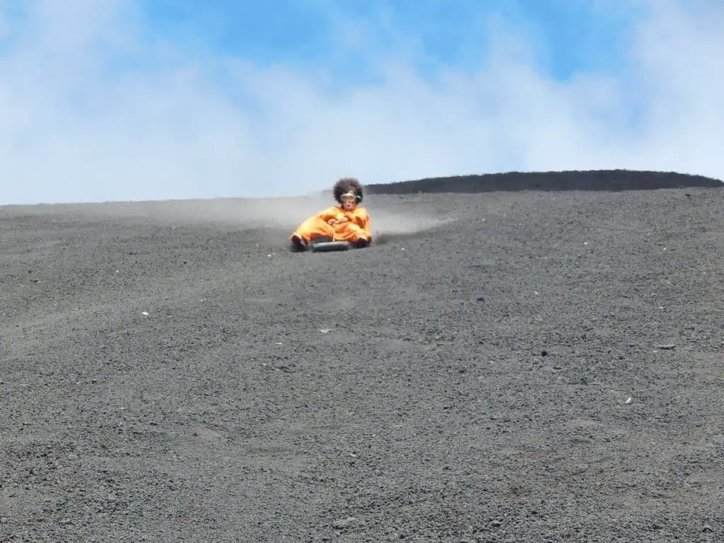 Kesi of Kesi To and Fro, Volcano boarding