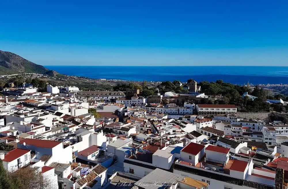 In Mijas things to do include hiking to mesmerizing views like these
