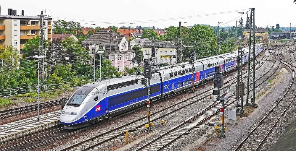 TGV Paris