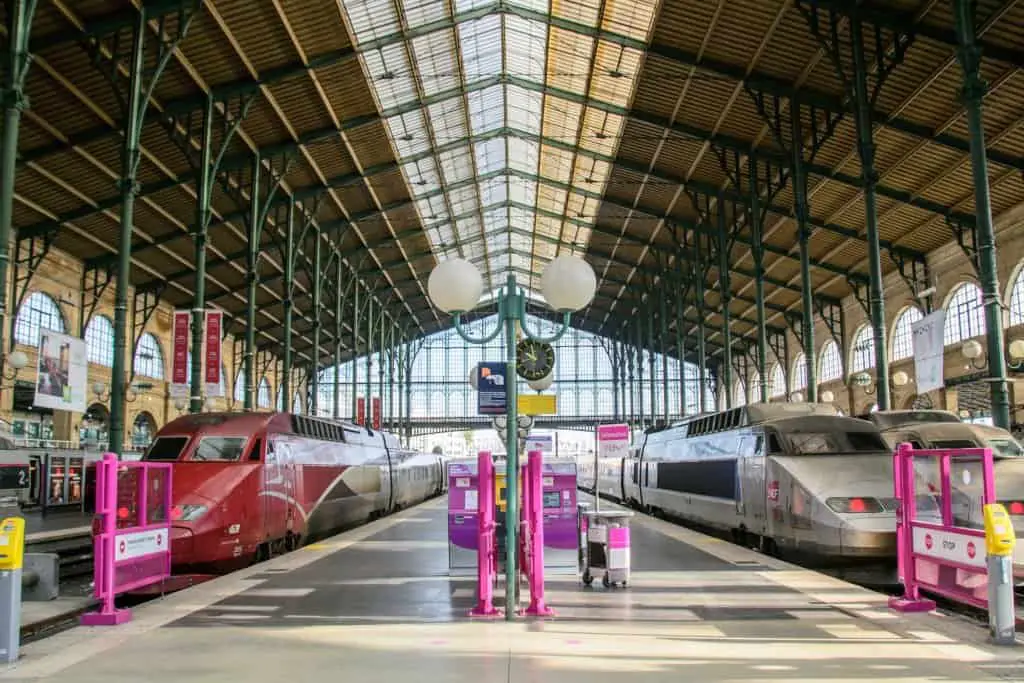 Circuit de train - Gare TGV