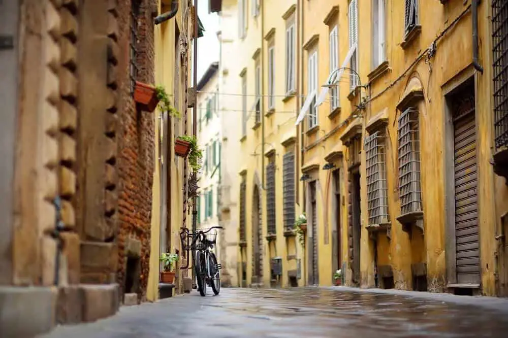 How to have a perfect Florence to Lucca day trip Brainy Backpackers