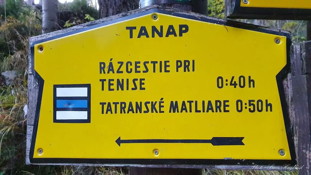 Hiking sign Slovakia Tatra