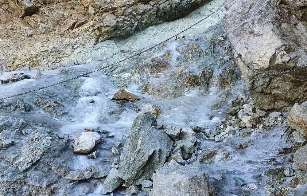 Ice on trail to Zelene Pleso