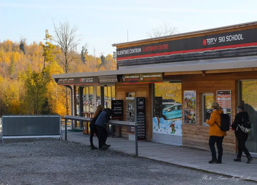 Ticket office cable car Zelene Pleso hike