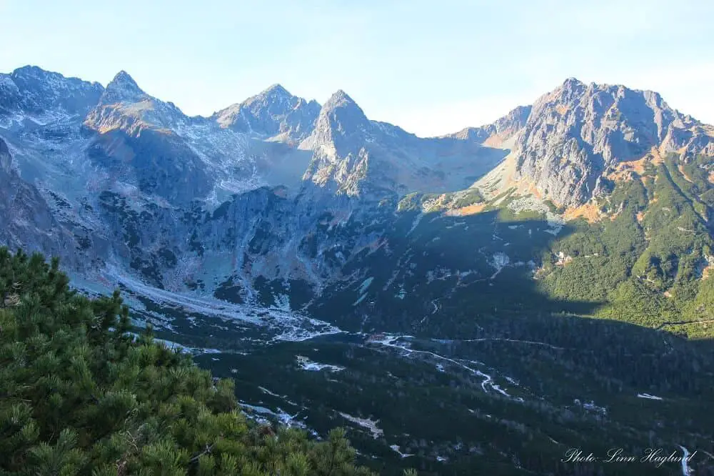 Vews of Zelene Pleso from the trail