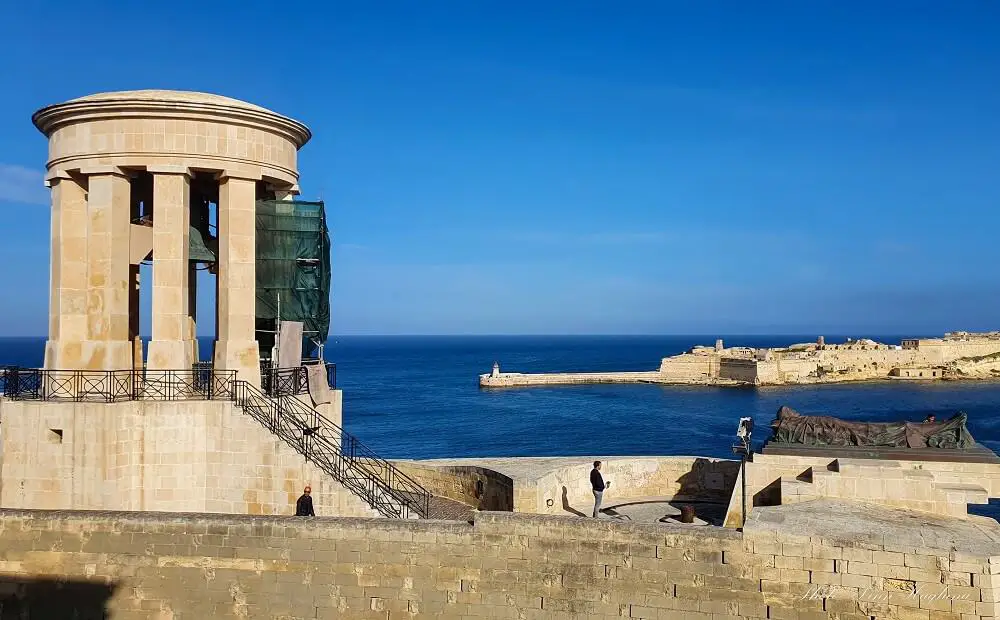 Winter sun in Malta