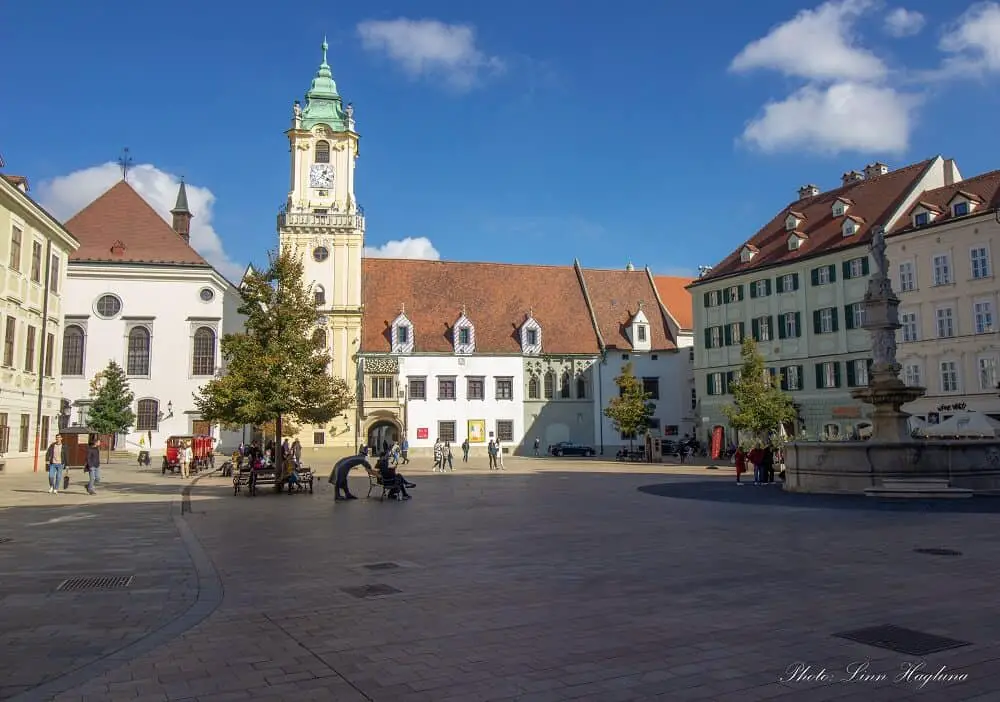 bratislava coach trip