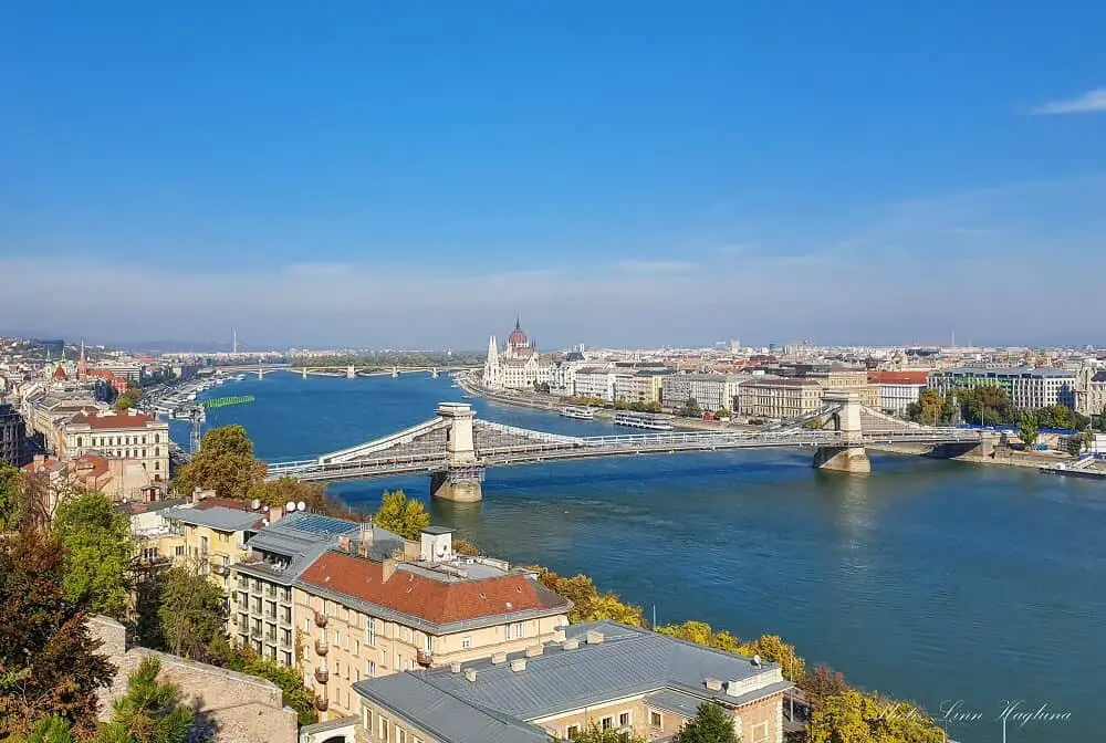 Day trip from Bratislava to Budapest