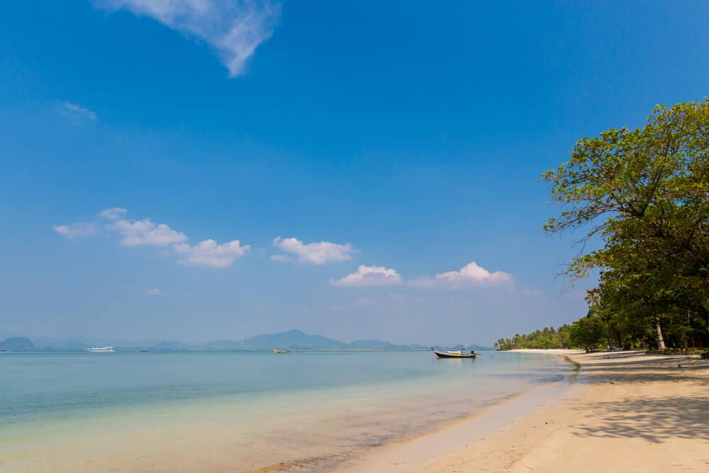 Island hopping Thailand - Koh Mook