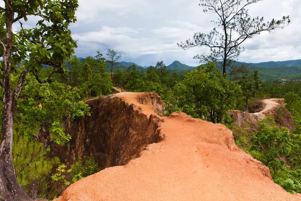 Pai Travel Guide - What You Need to Know to Plan a Vacation in Pai