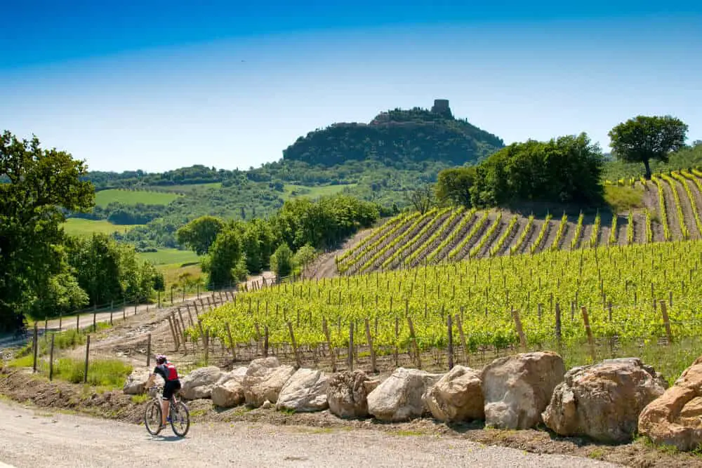 bike tours in Tuscany