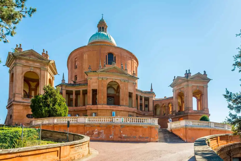 what to do in Bologna in 2 days