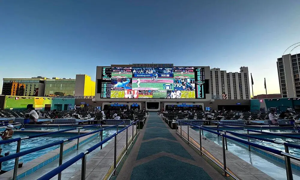 Stadium Swim at Circa- Las Vegas winter