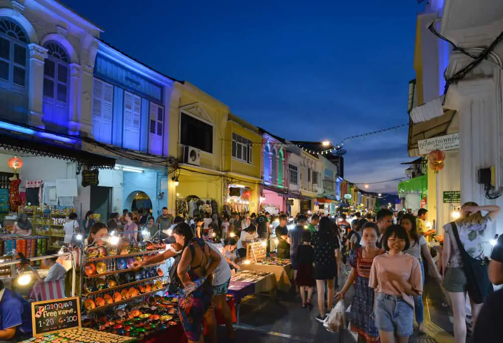 best places to visit in Phuket are the nigth markets