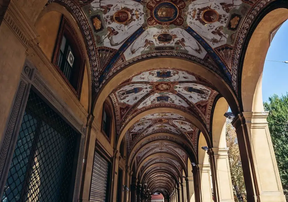 is Bologna Italy worth visiting