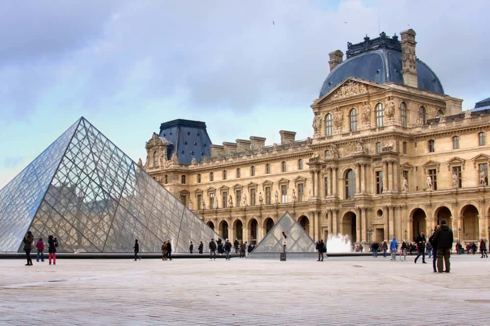 what to do in Paris in December