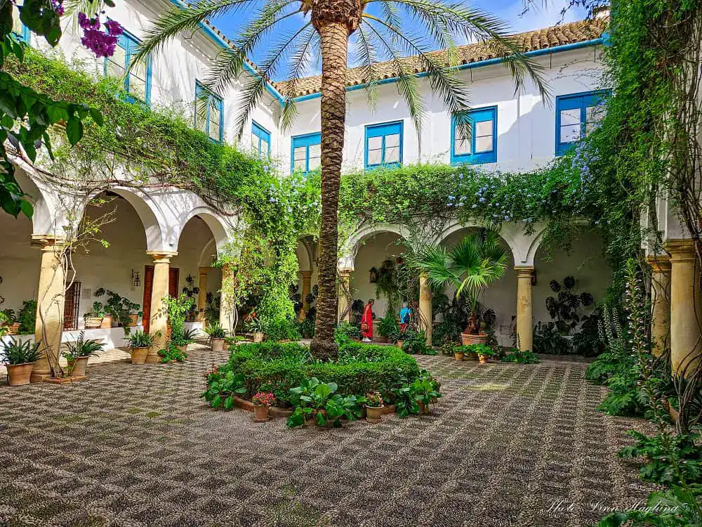 cordoba Spain things to do - visit Viana Palace