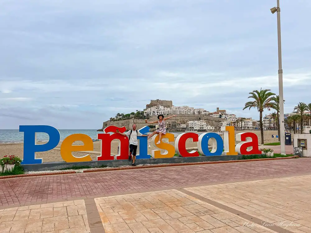 Mohammed and me posing by the Peñiscola sign.