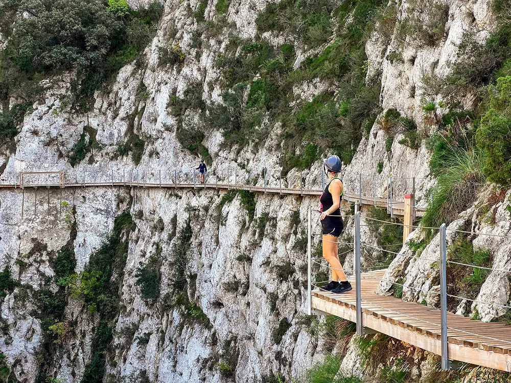 Me walking on the Pasarela de Relleu walkway.