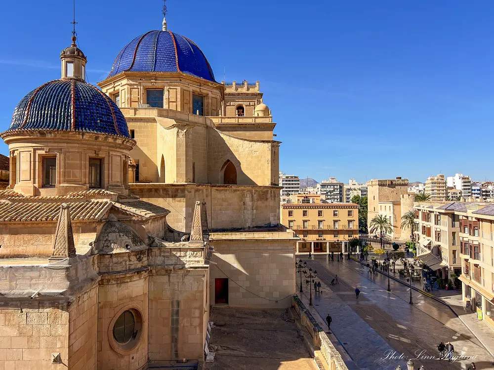 Is Elche worth visiting - views of the cathedral with its blue domes.