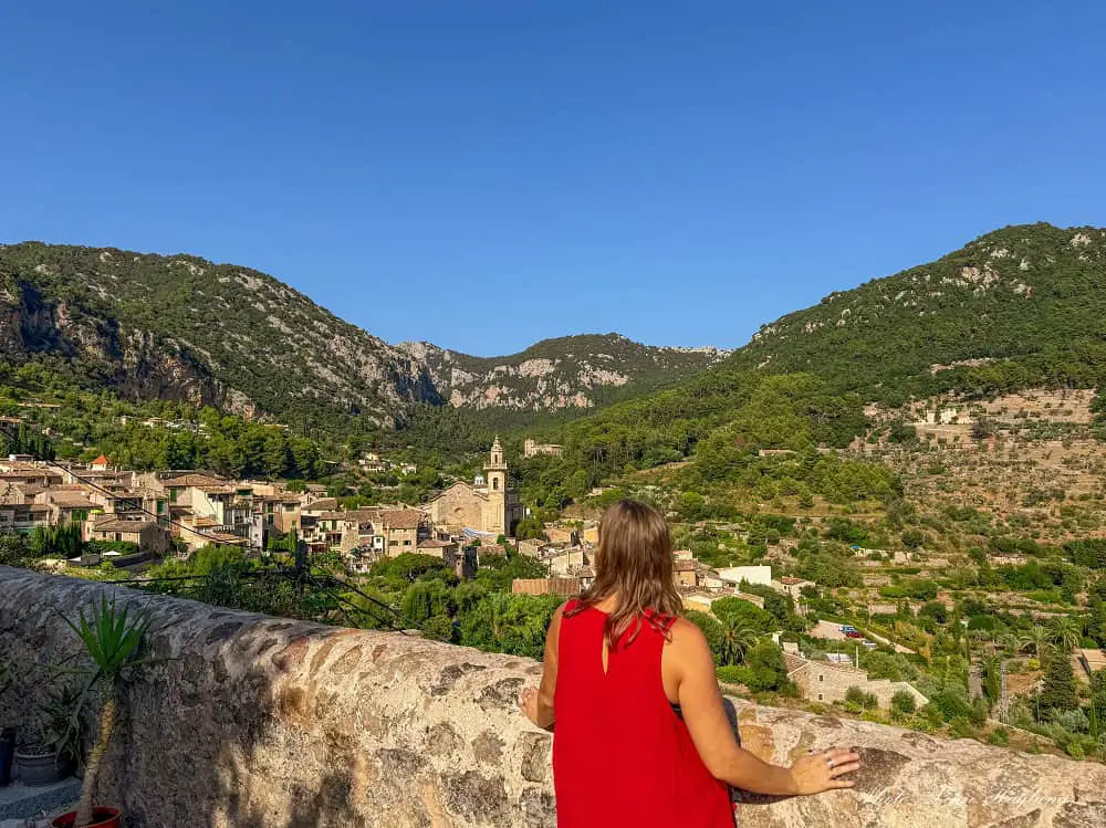 Palma de Mallorca day trips to villages.