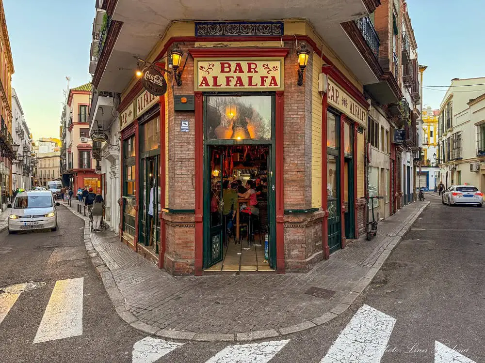 Alfalfa Bar in Seville.